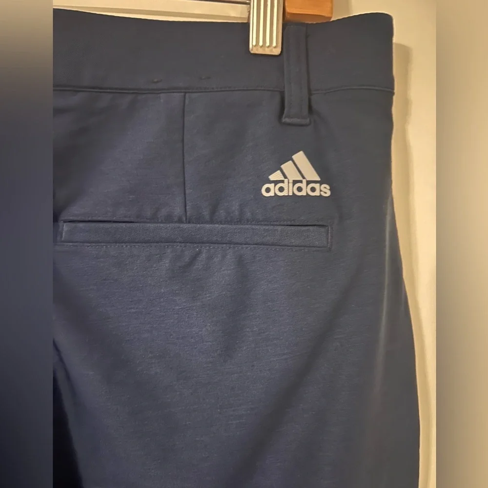 Adidas golf Men's Navy Pants size 32x30 (R130)